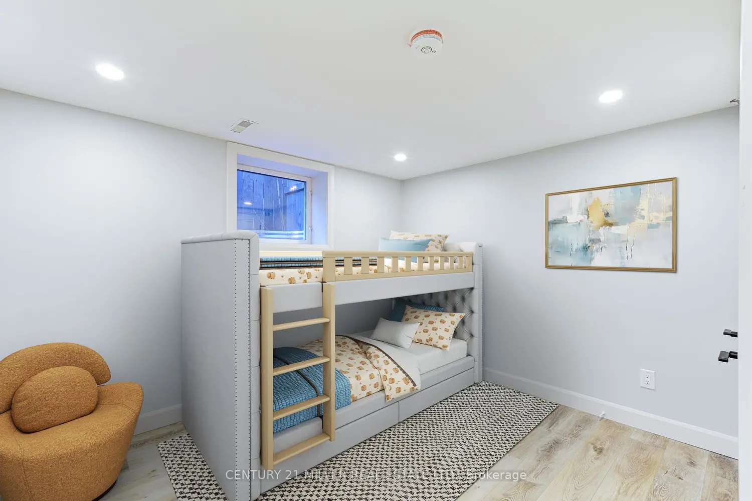 Additional image 10 of 242 East 28Th Street