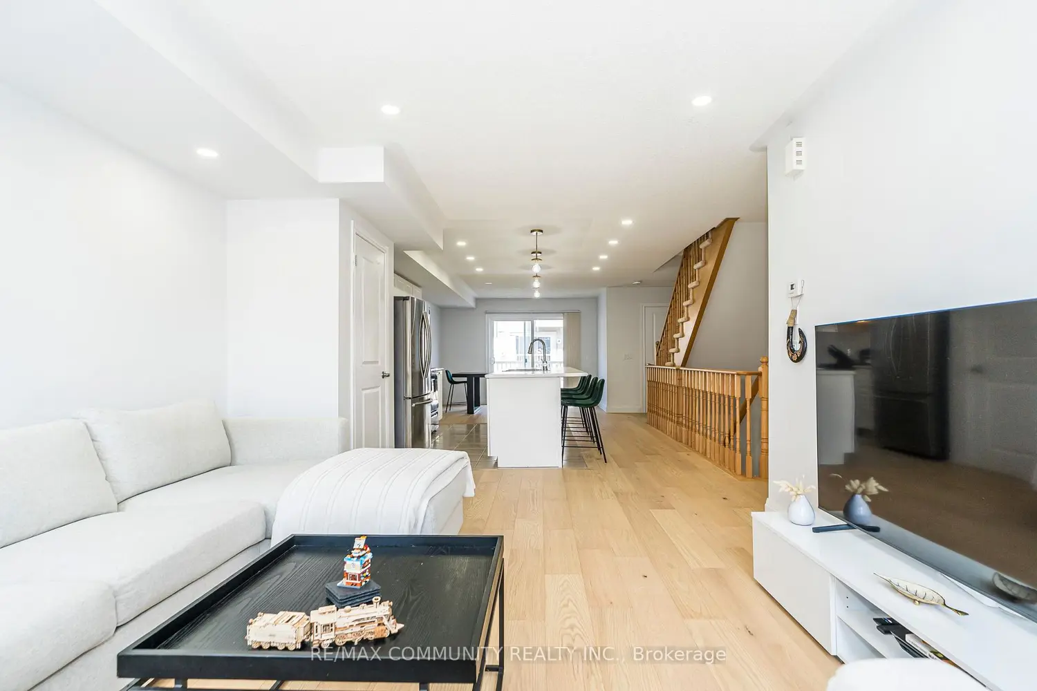 Additional image 4 of 2500 Hill Rise Court 13