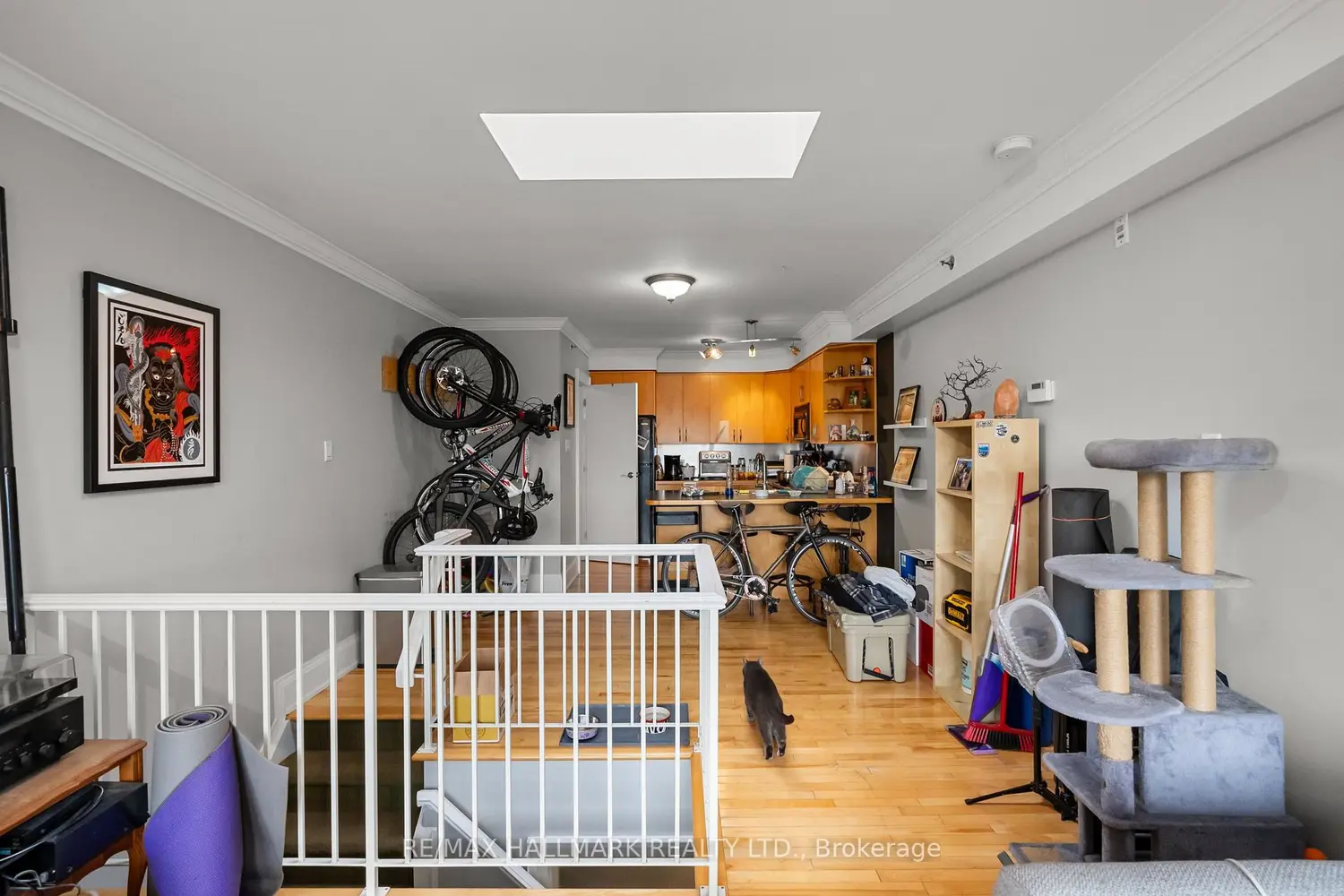 Additional image 7 of 2151 Danforth Avenue