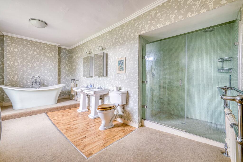 Additional image 14 of Cathedral Green Wells