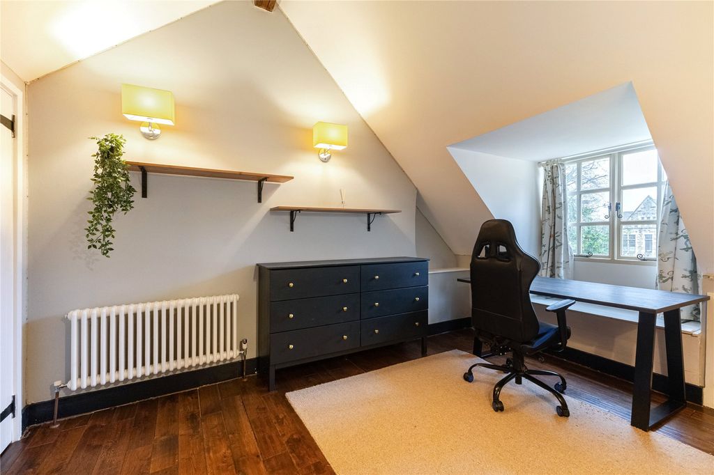 Additional image 19 of 5 bed detached house to rentChurch Road, Horspath, Oxford OX33