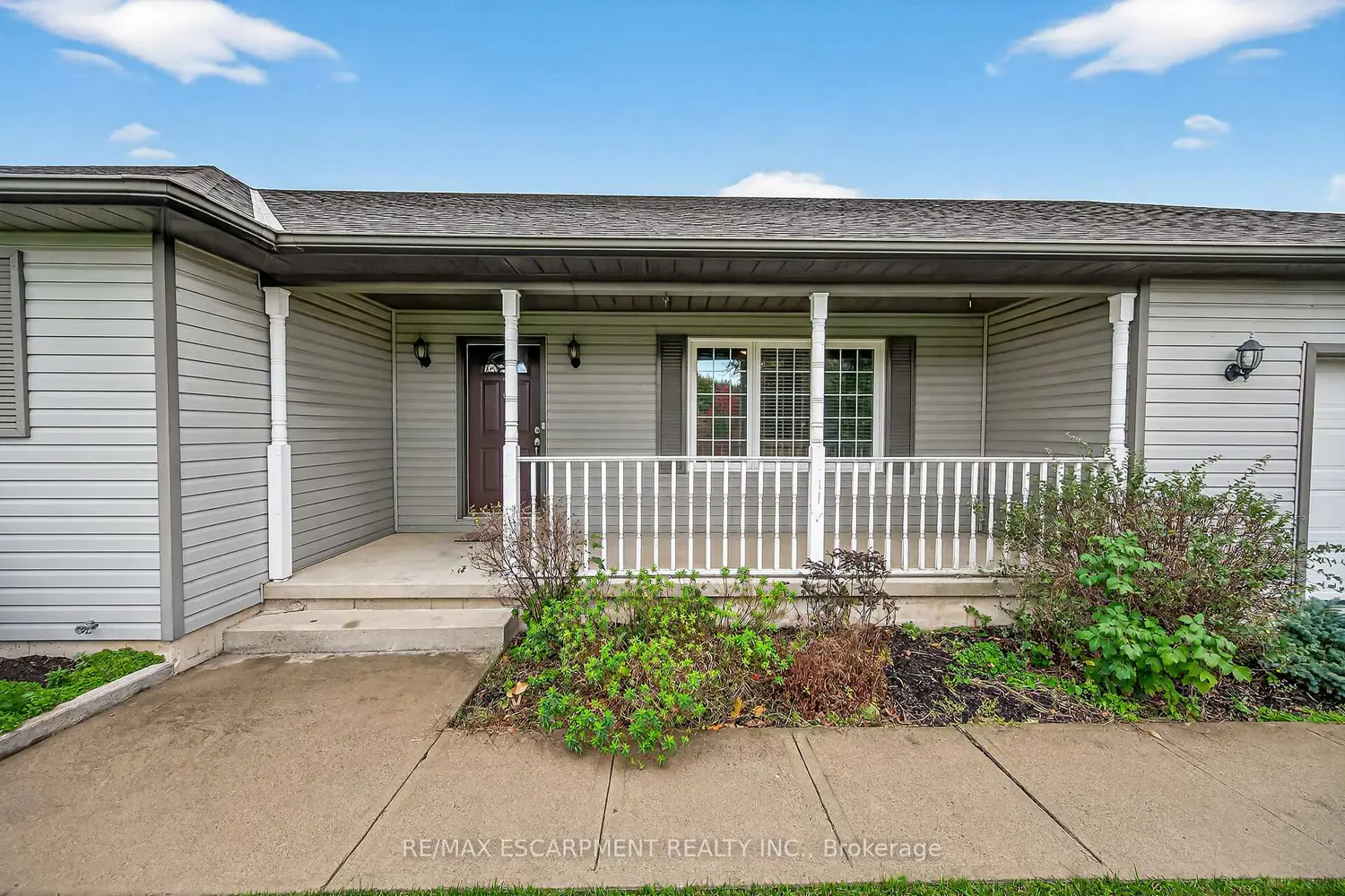 Additional image 5 of 2905 South Grimsby Road 6