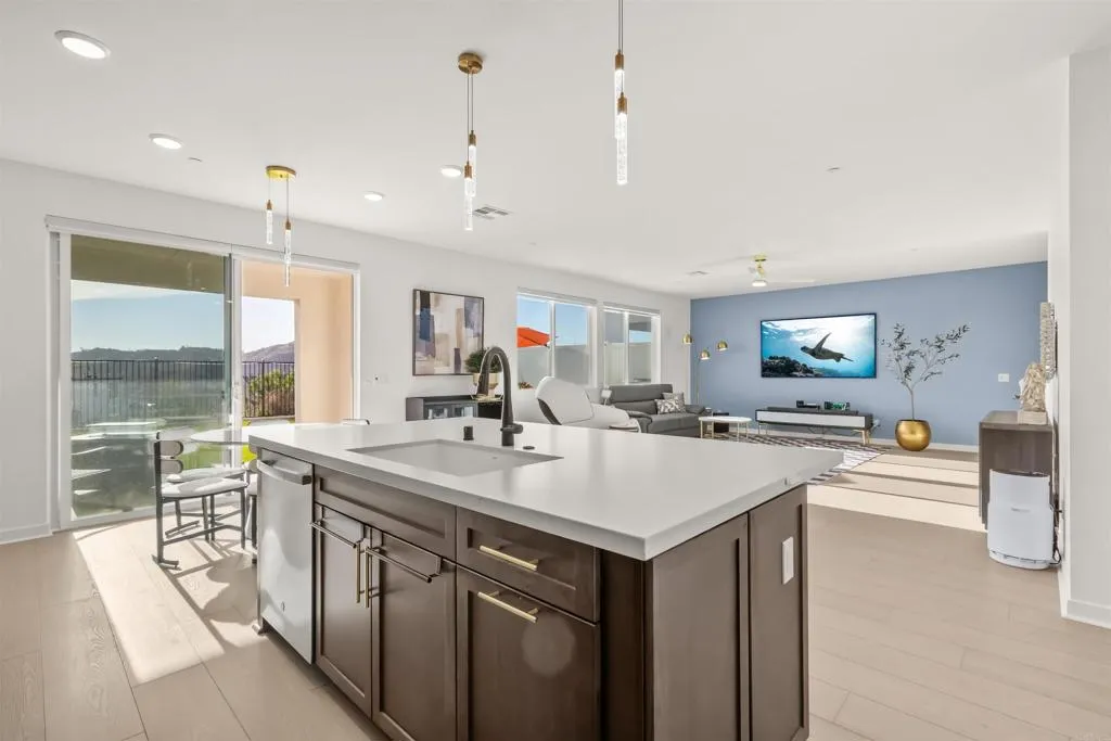 Additional image 7 of 550 Meadowood Street, Fallbrook, CA 92028