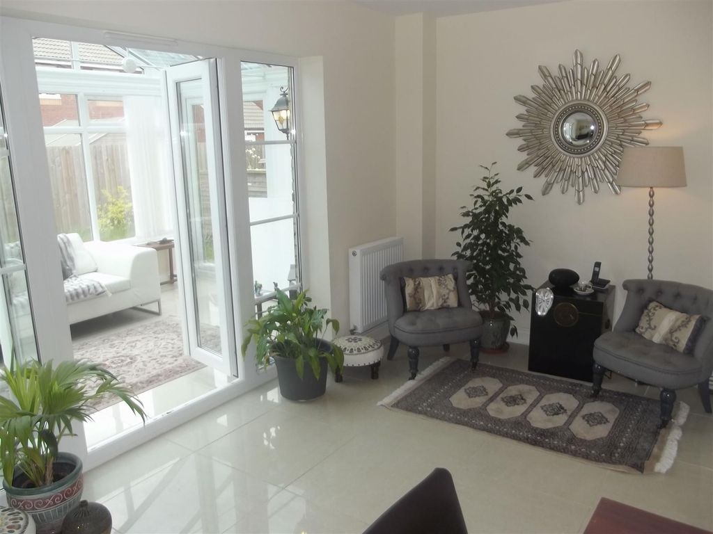 Additional image 6 of 4 bed town house to rentRhode Island Drive, Exeter EX2