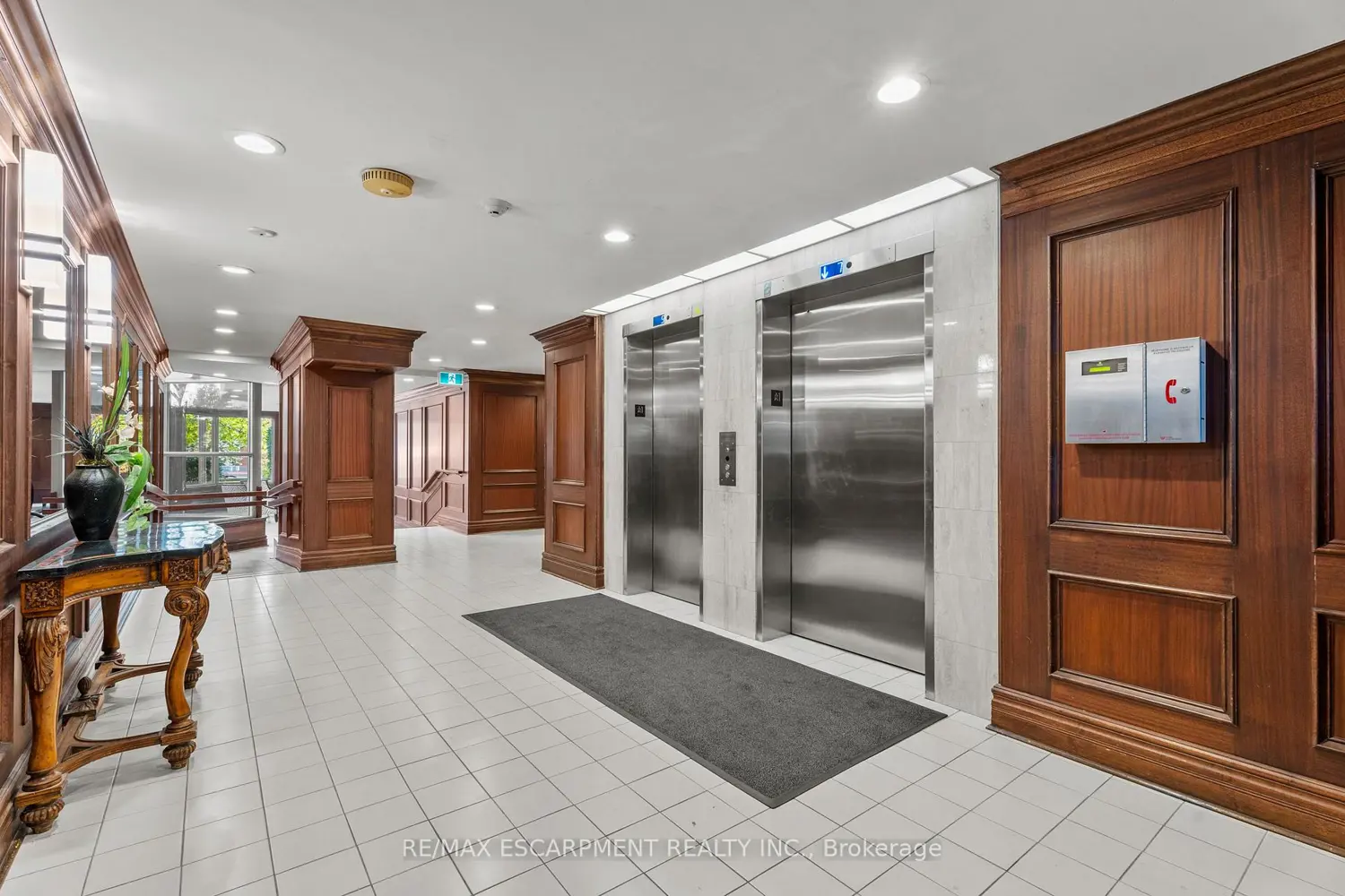 Additional image 5 of 1201 North Shore Boulevard 302