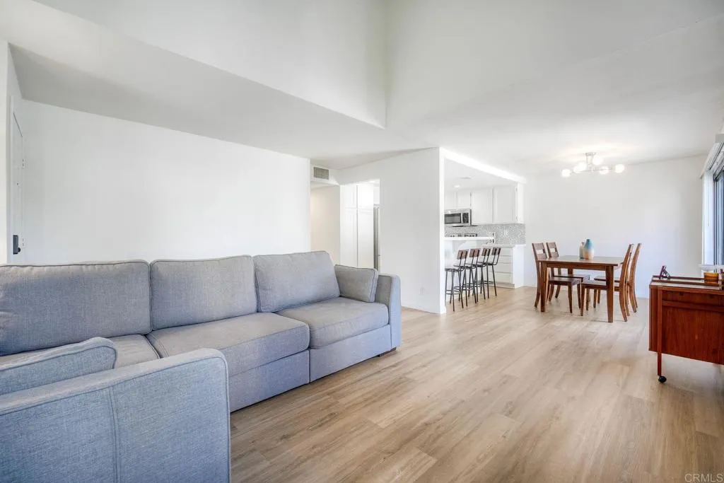 Additional image 38 of 17925 Caminito Pinero Unit 169, San Diego, CA 92128