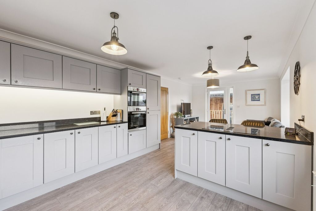 Additional image 5 of 4 bed detached house to rentCorsie Avenue, Perth, Perthshire PH2