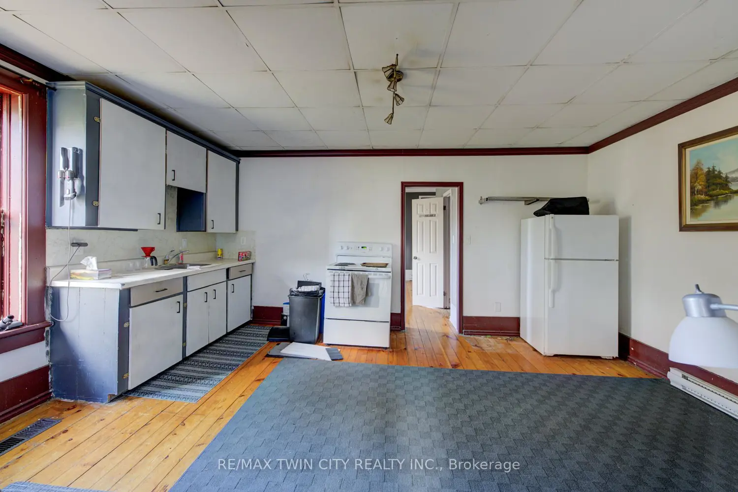 Additional image 9 of 3506 Huron Road