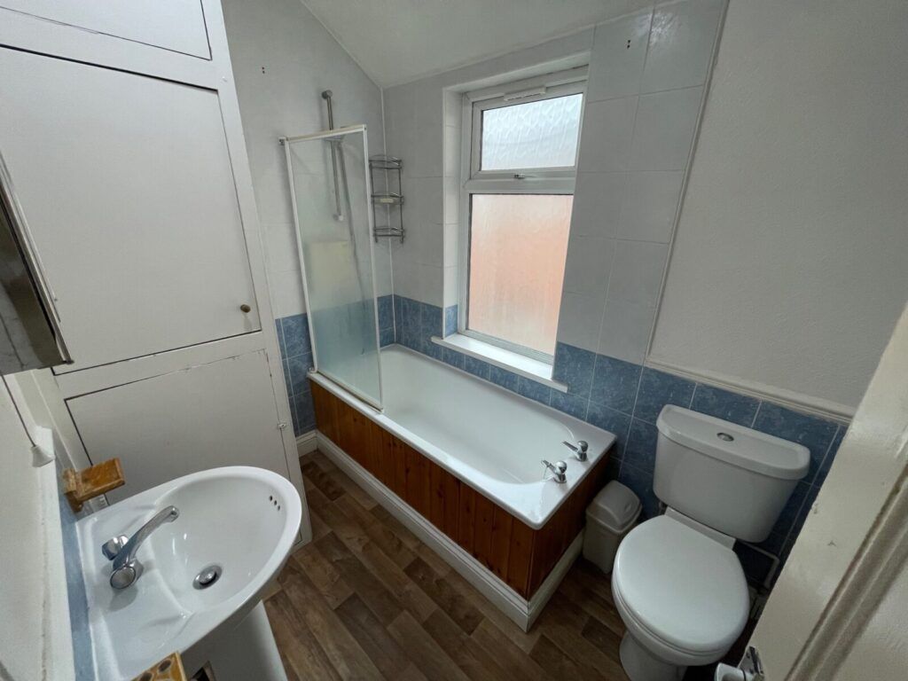 Additional image 6 of 3 bed flat to rentHinckley Road, Leicester LE3
