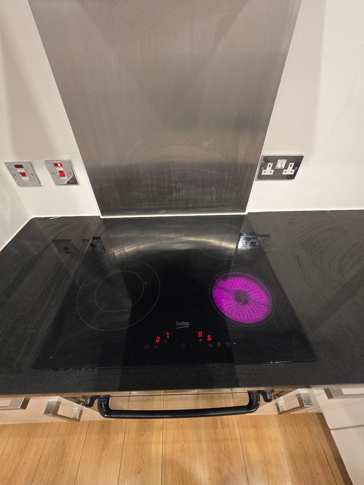 Additional image 23 of 2 Bed Flat, Stobcross Street, G3, N1 7GU