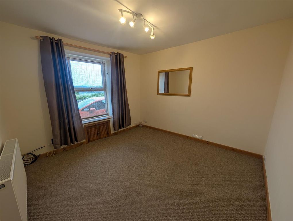 Additional image 2 of 2 bed terraced house to rentCambrian Road, Neyland, Milford Haven SA73