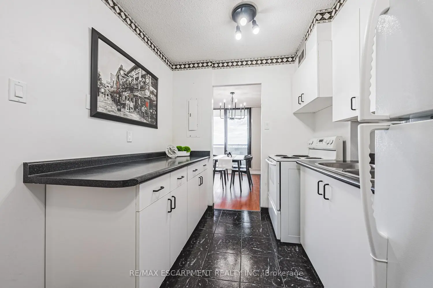 2055 Upper Middle Road 1206