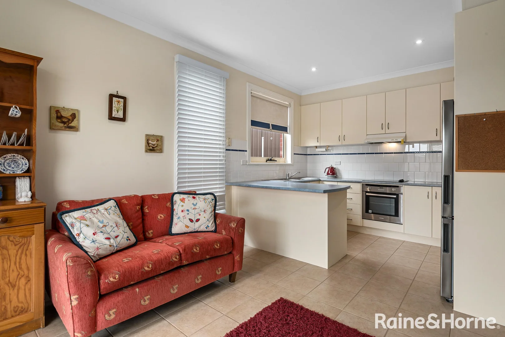Additional image 6 of 4/49 Brantome Street, Gisborne VIC 3437