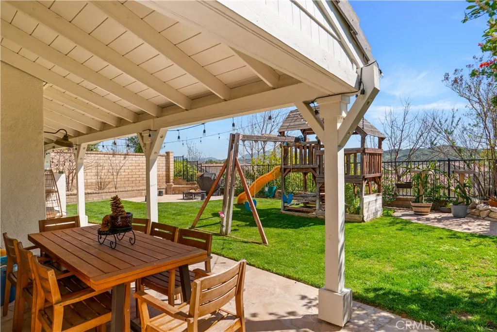 Additional image 75 of 22588 Lamplight Pl, Saugus, CA 91350