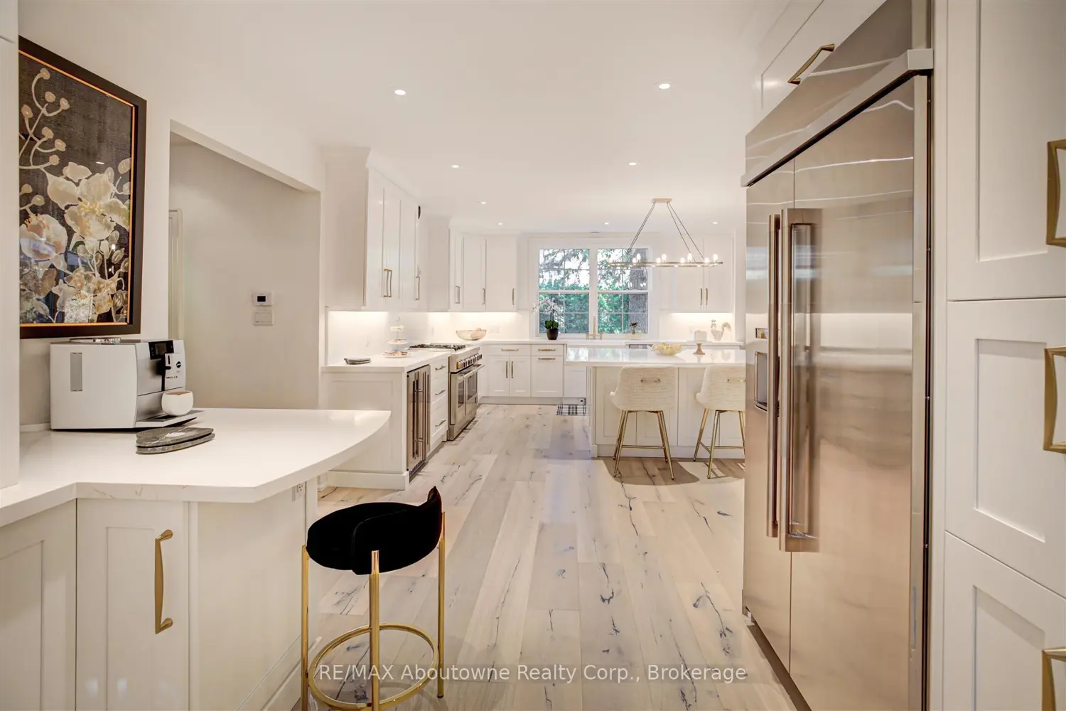 Additional image 16 of 317 Gloucester Avenue