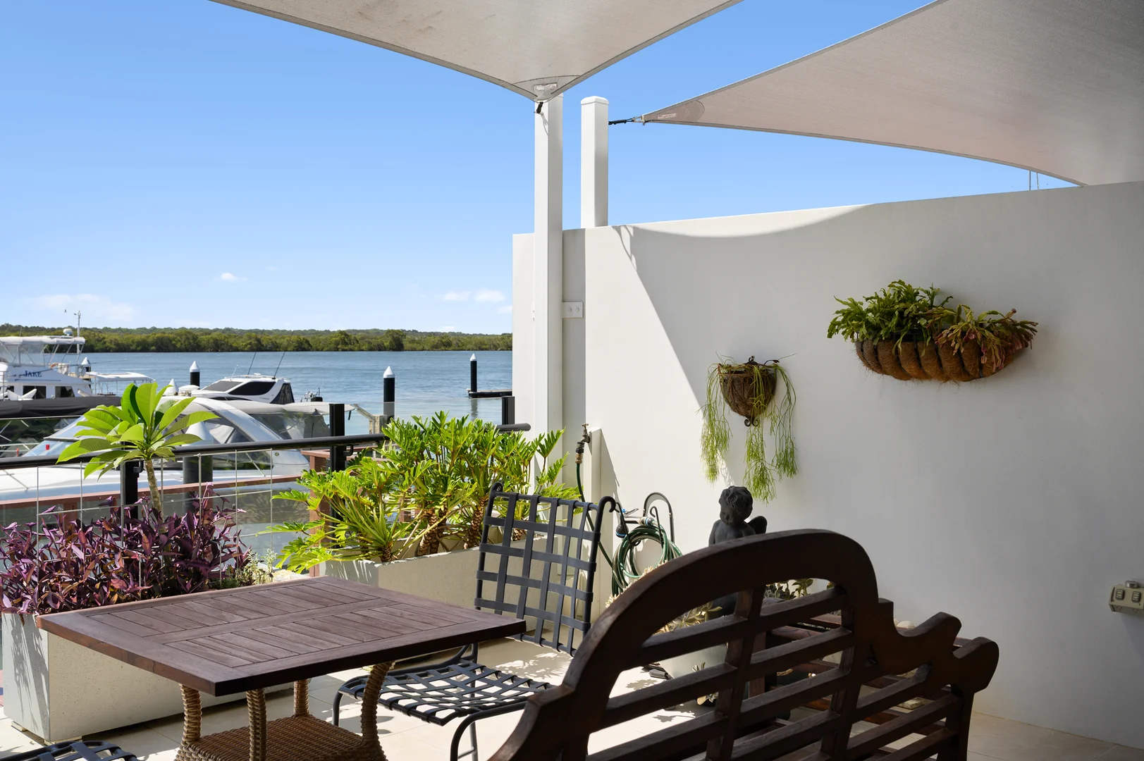 Additional image 25 of 5/2 Marina Promenade, Paradise Point QLD 4216