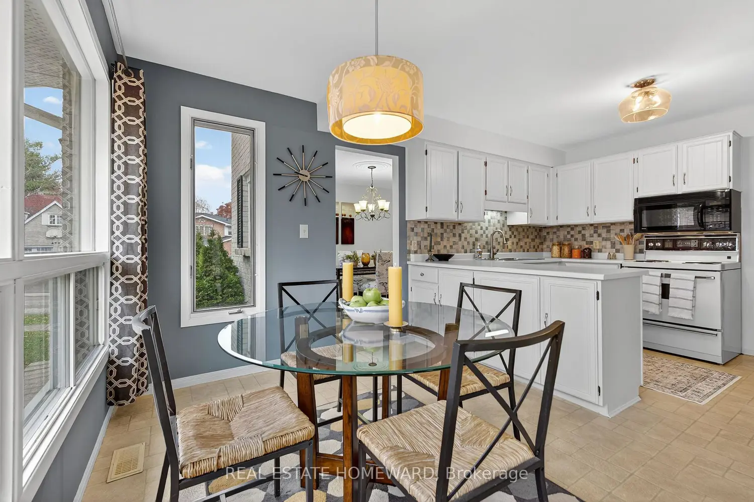 Additional image 3 of 887 Woodside Drive