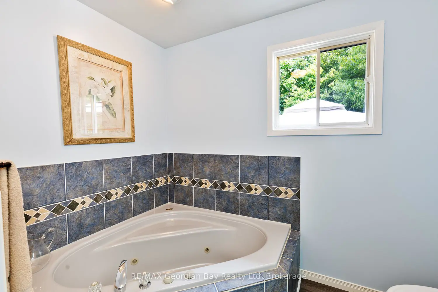 Additional image 6 of 5 Easton Avenue