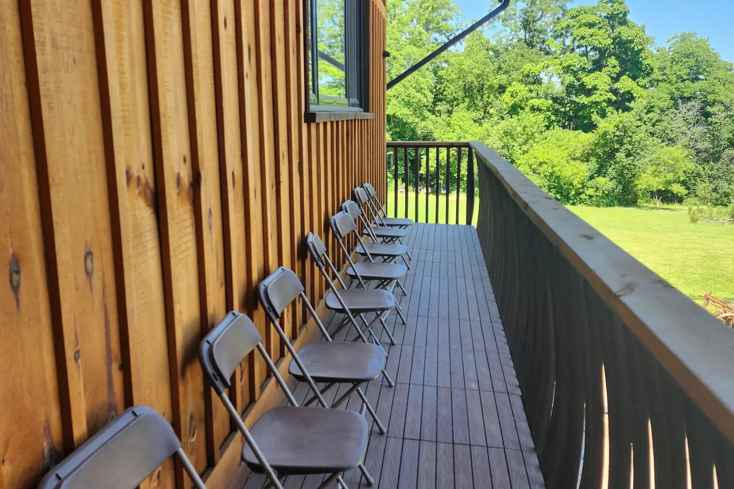 Additional image 3 of 2019 Dundas Street