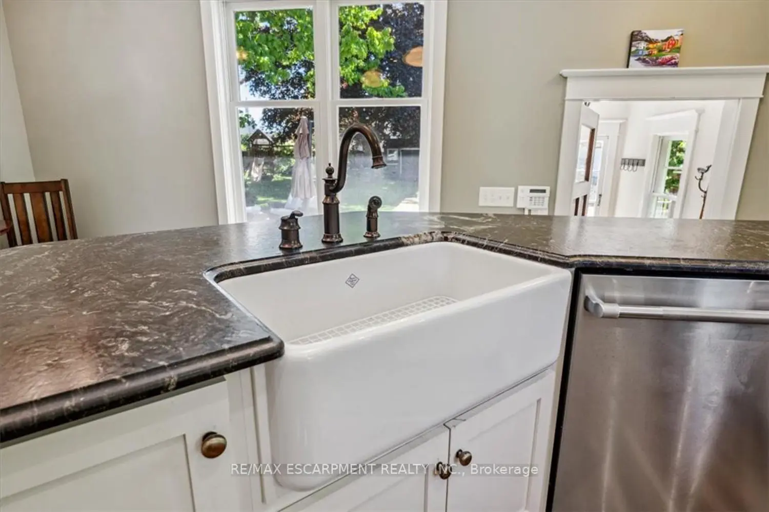 Additional image 4 of 2854 Prince William Street