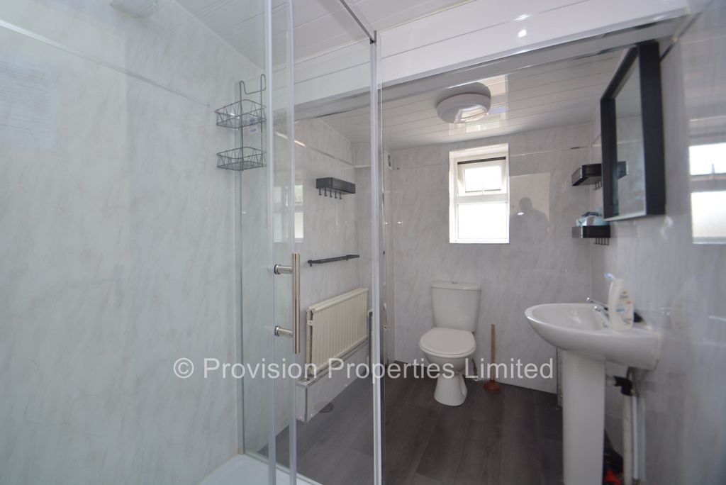 Additional image 8 of 8 bed terraced house to rentManor Drive, Hyde Park, Leeds LS6