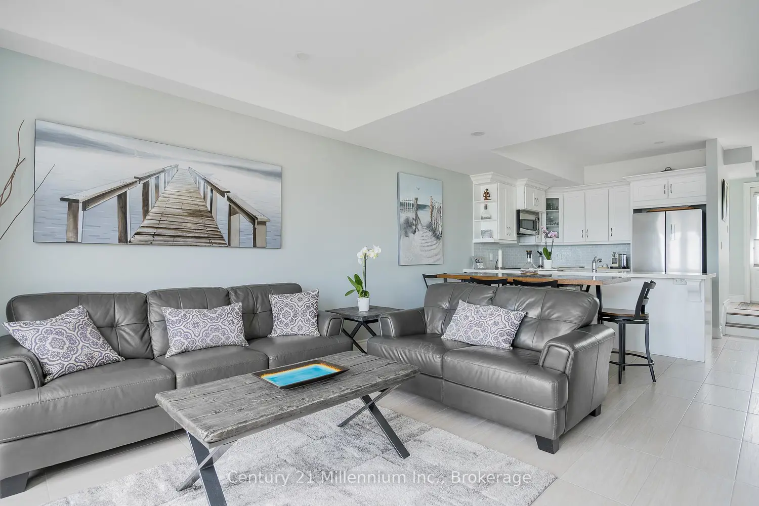 Additional image 6 of 209707 Hwy 26 15