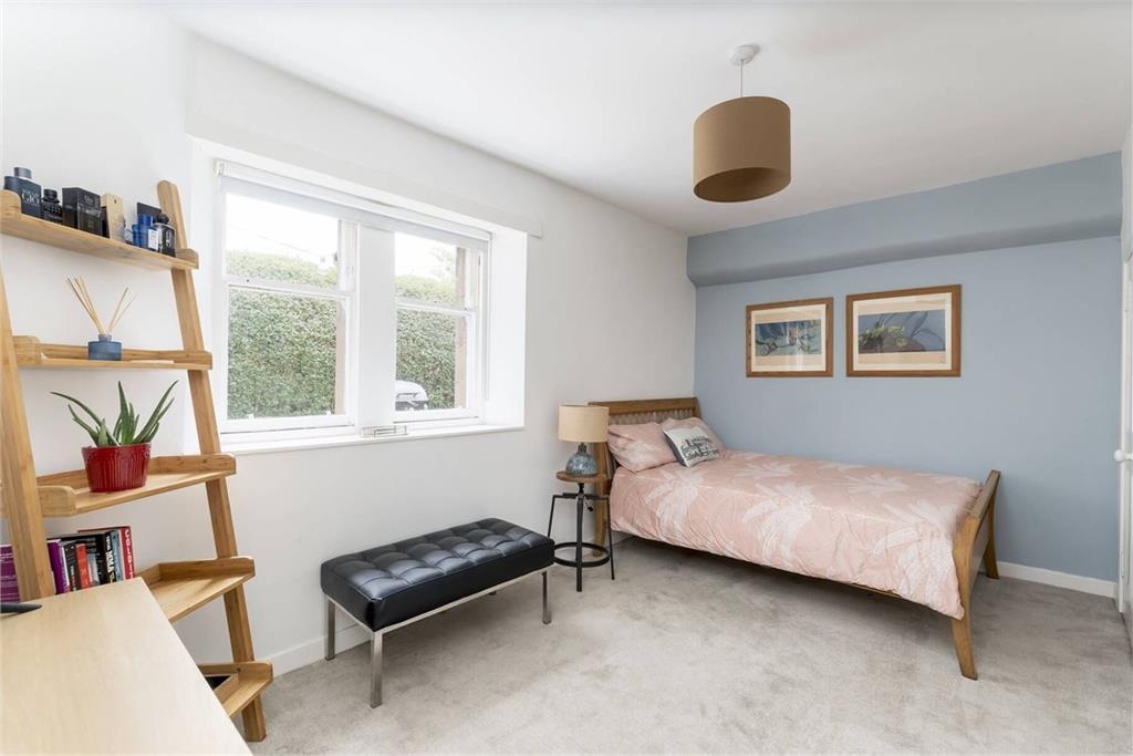 Additional image 8 of 3 Bed Flat, Craigmillar Park, EH16, N1 7GU