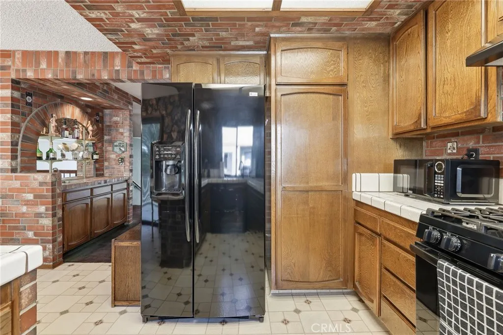 Additional image 55 of 7100 Balboa Boulevard Unit 1003, Lake Balboa, CA 91406