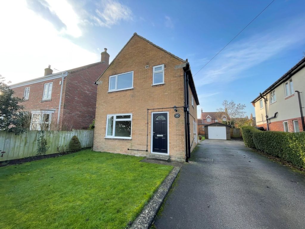 3 bed detached house to rentLong Marston, York, North Yorkshire YO26