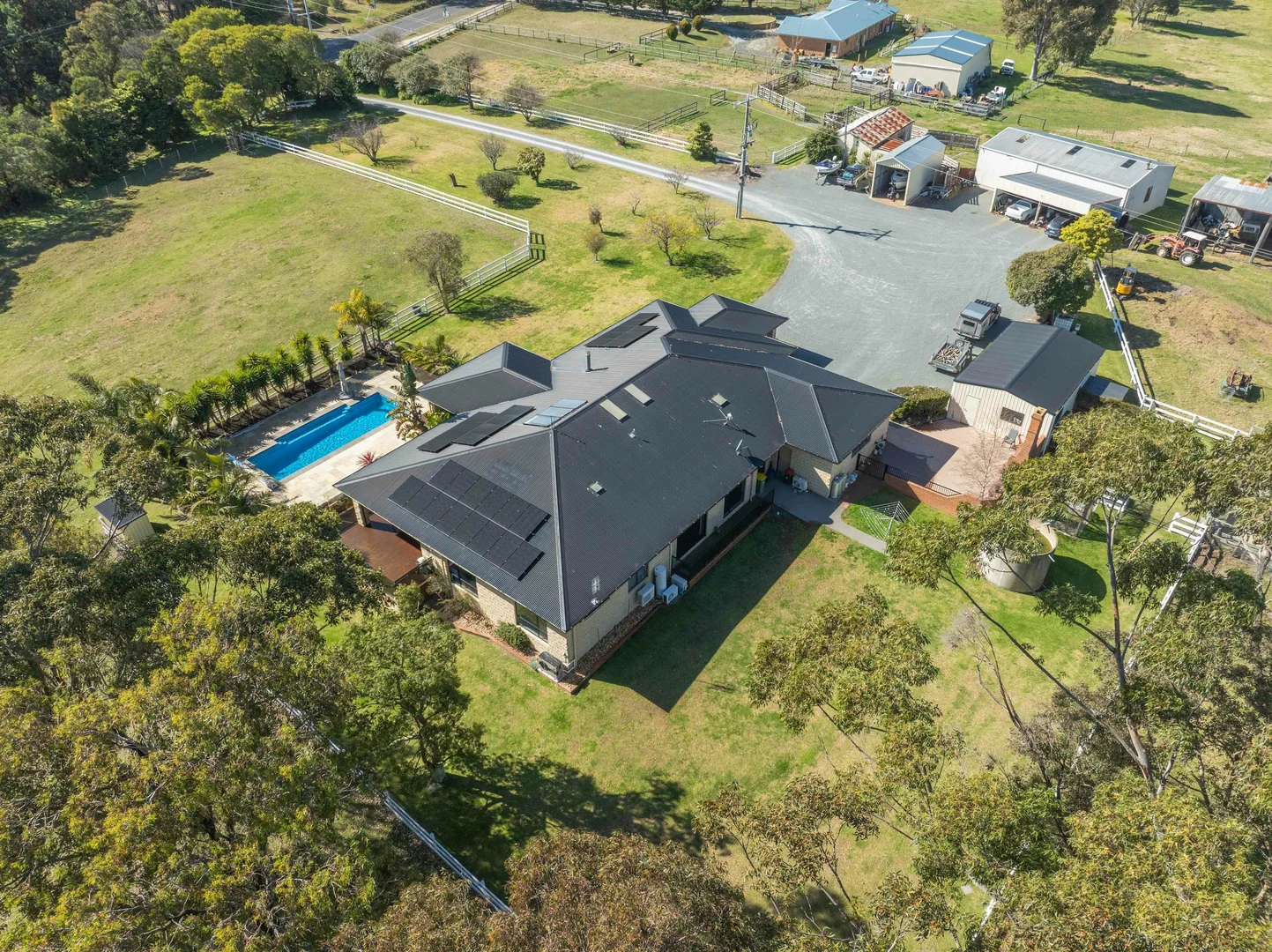 Additional image 31 of 14 Lake Tyers Beach Rd, Lakes Entrance VIC 3909