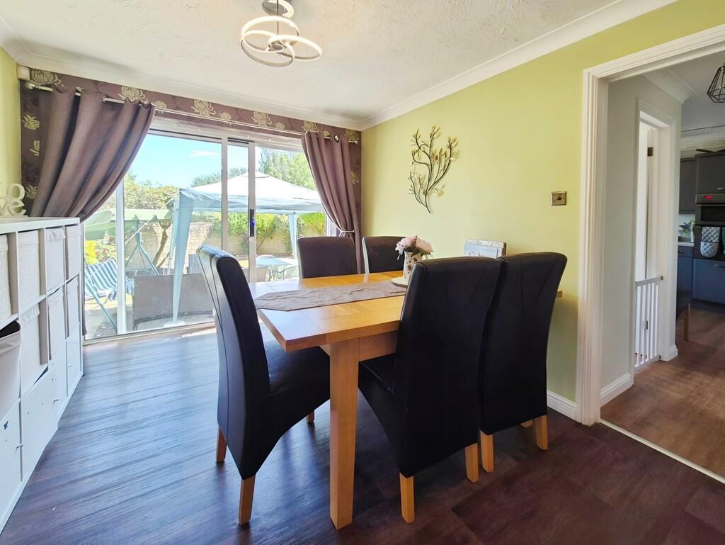 Additional image 5 of Foxglove Way, Yeovil