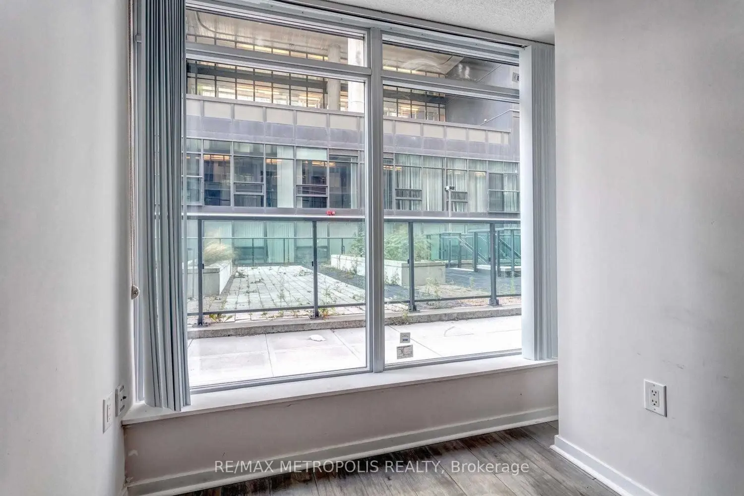 Additional image 9 of 36 Lisgar Street 712E