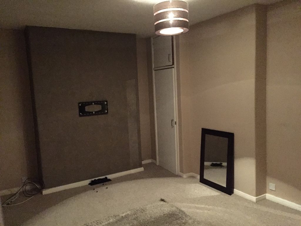 3 Bed Flat, West Pilton Gardens, EH4, N1 7GU