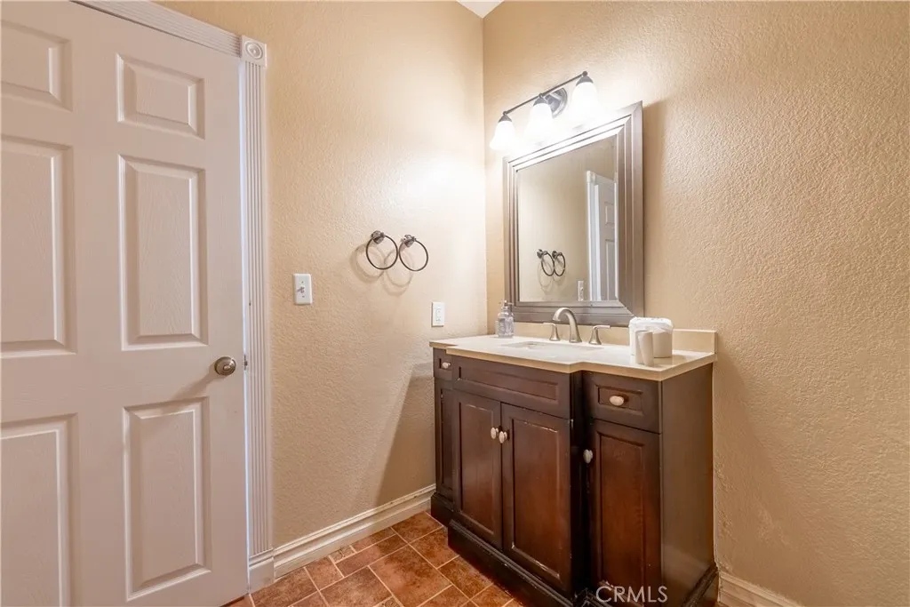 Additional image 46 of 347 W Lemon Ave, Monrovia, CA 91016