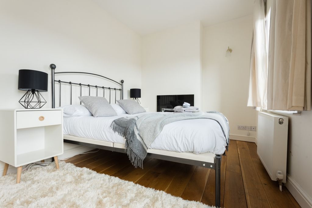 Additional image 10 of 4 bed flat to rentGreat Clarendon Street, Oxford OX2