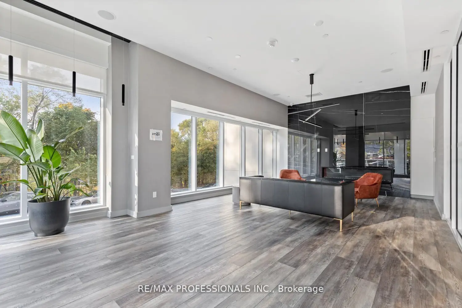 Additional image 18 of 10 Wilby Crescent 1603