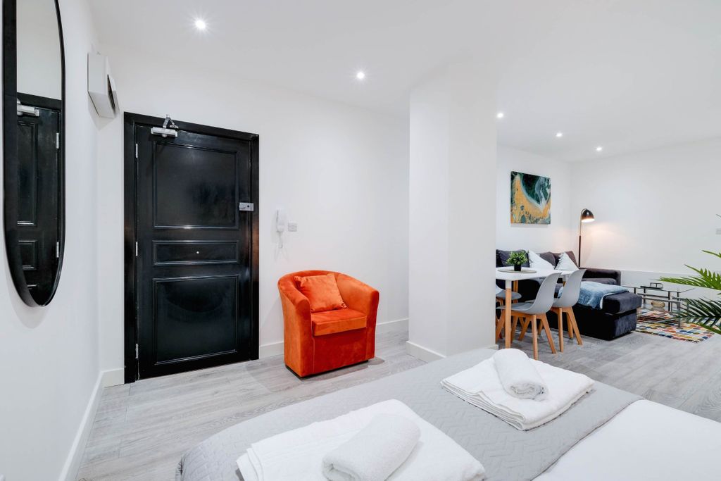 Additional image 14 of 1 bed flat to rentCorporation Street, Corby NN17