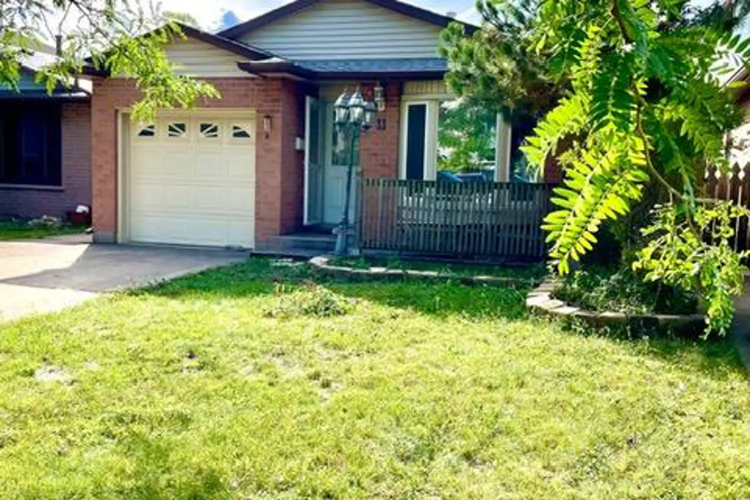 Additional image 2 of 11 Drakes Drive