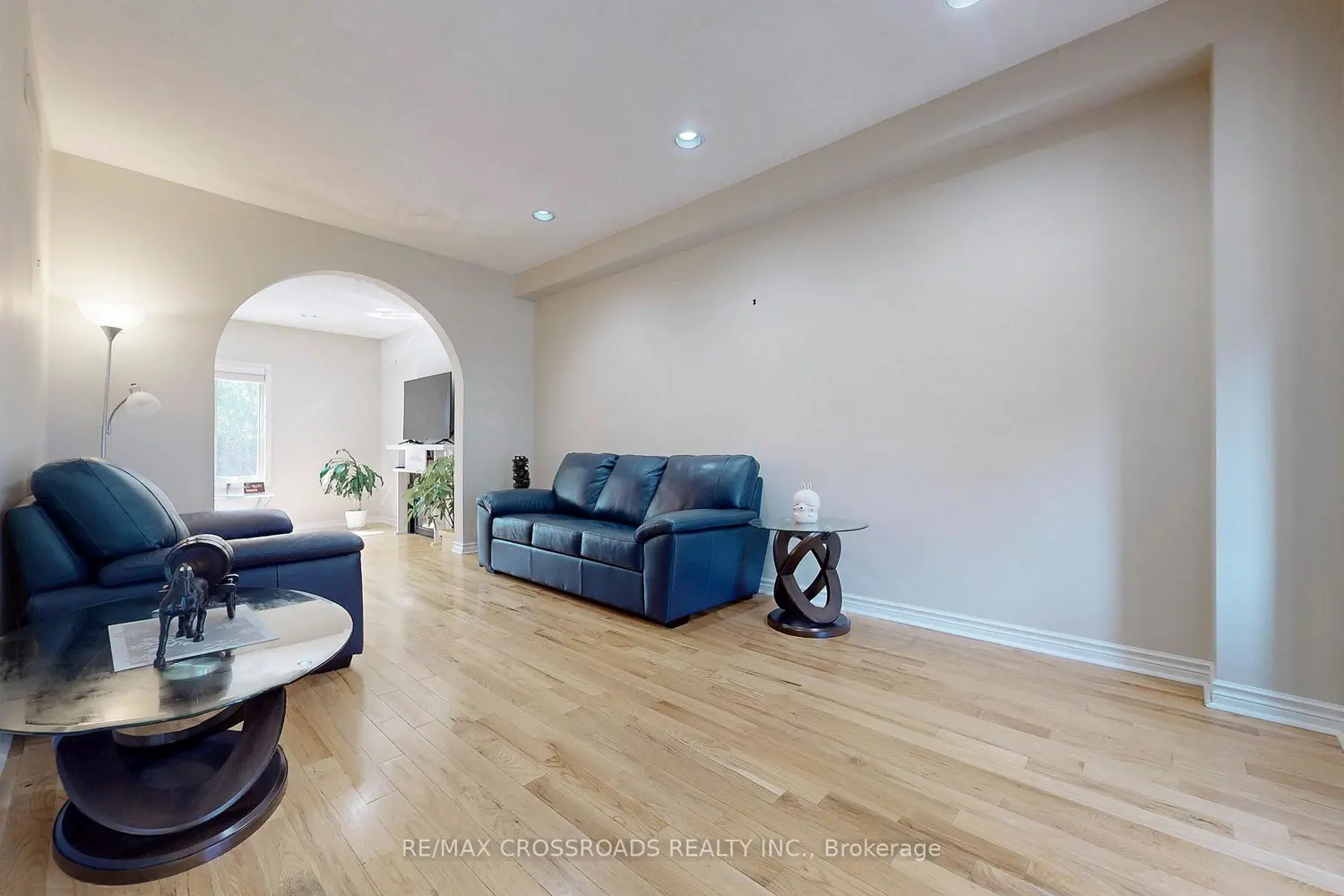 63 Baynards Lane photo 3