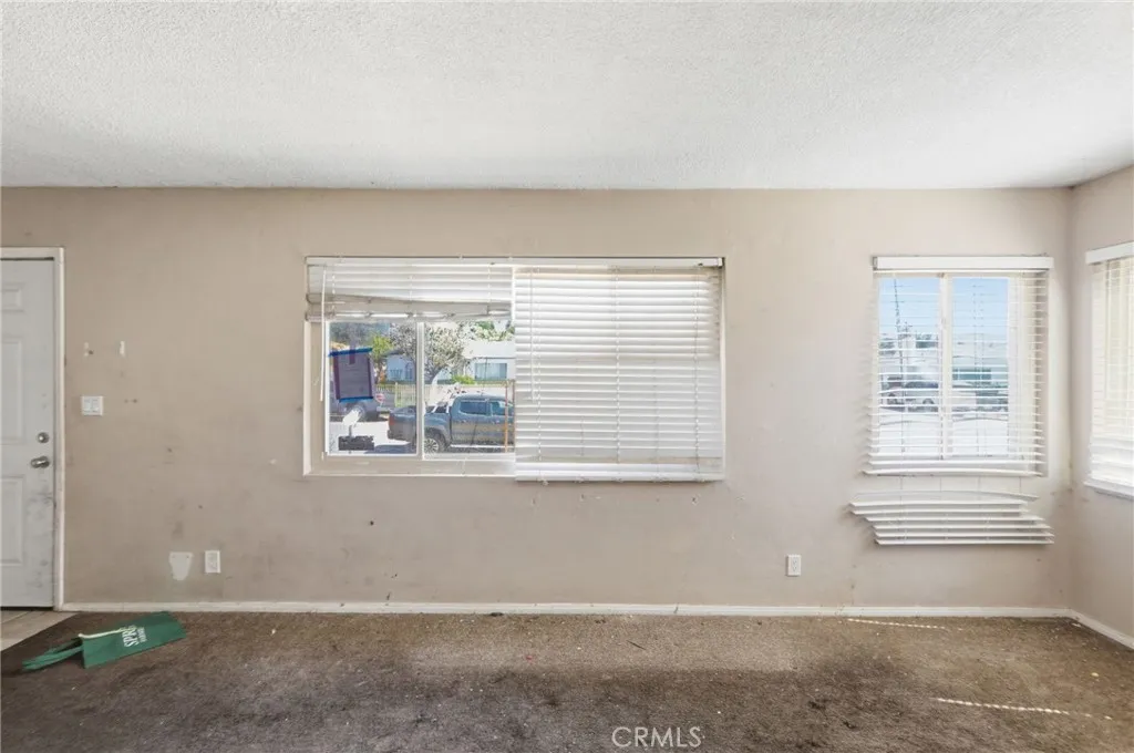 Additional image 36 of 913 Goldenrod St, Escondido, CA 92027