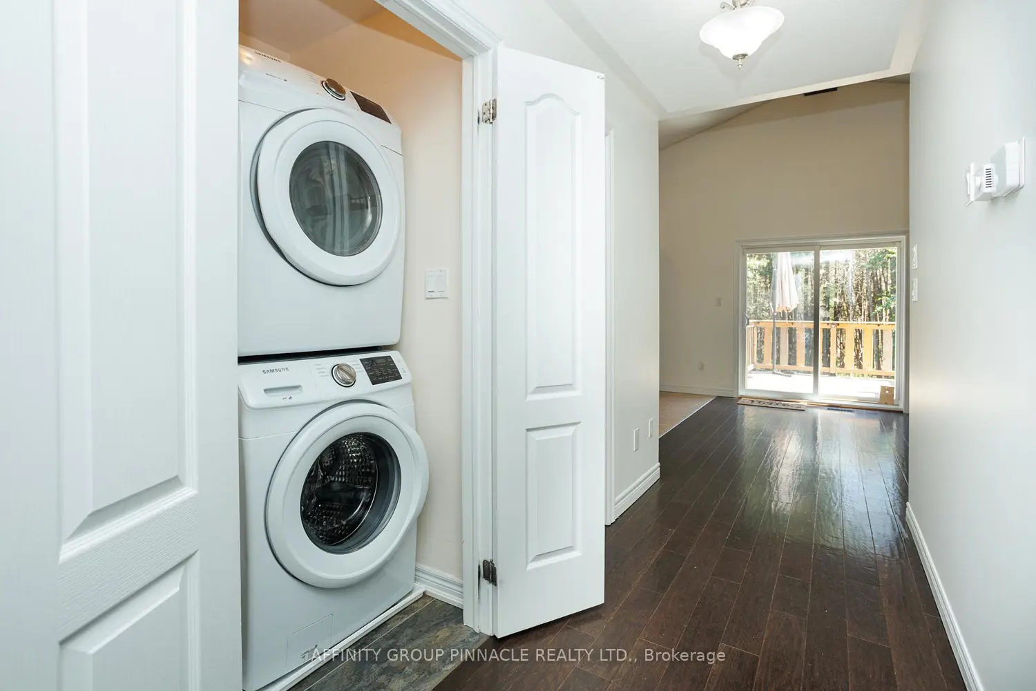 Additional image 9 of 103 Cook Street