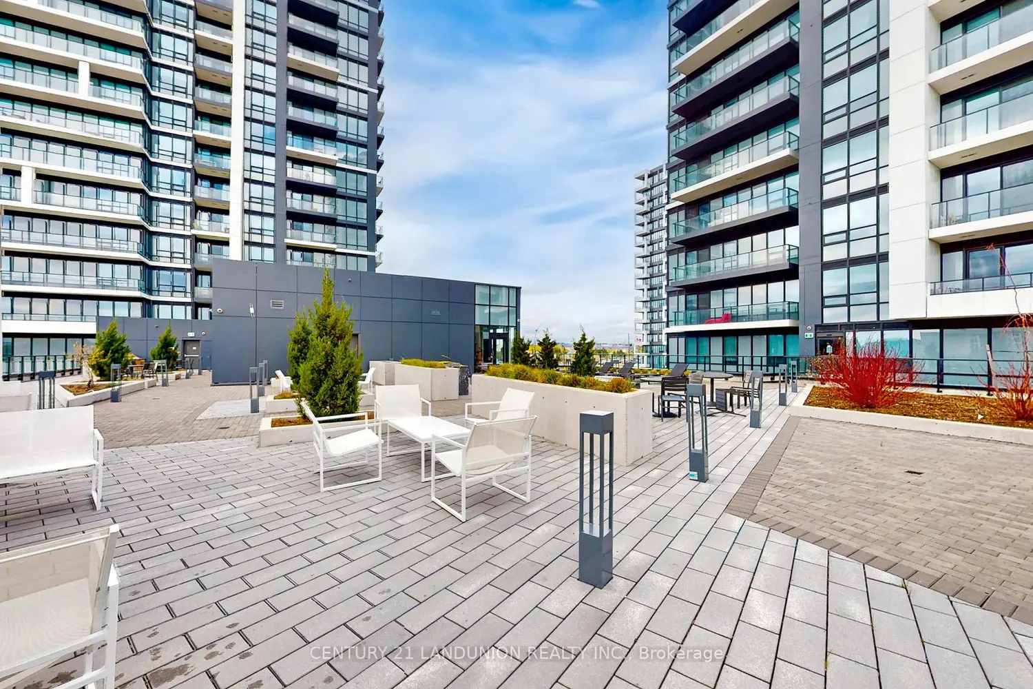 Additional image 20 of 8 Water Walk Drive 1507