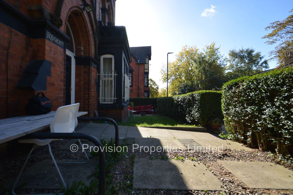 Additional image 5 of 12 bed end terrace house to rentGrosvenor Road, Hyde Park, Leeds LS6