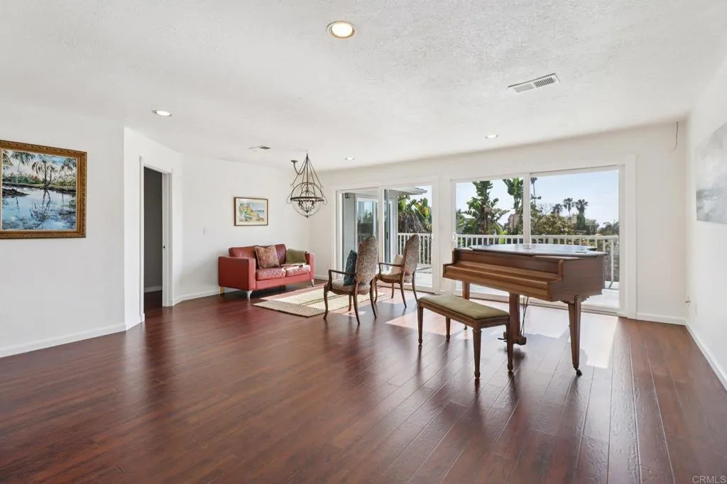 Additional image 84 of 1607 Hunsaker Street, Oceanside, CA 92054