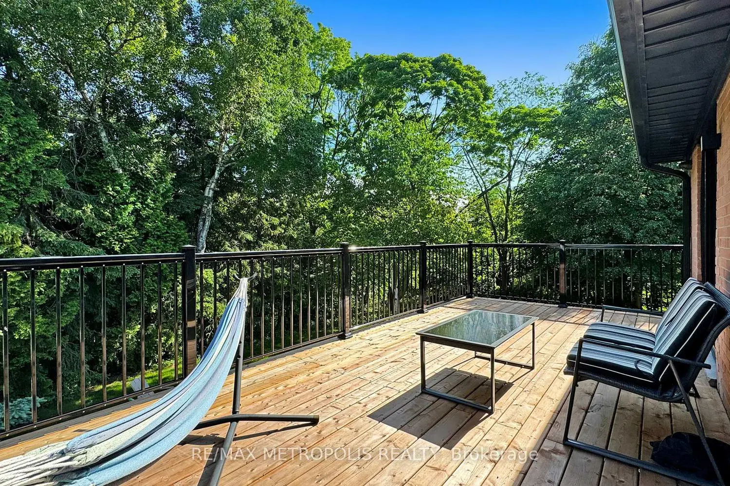 Additional image 10 of 640 Lansdowne Drive