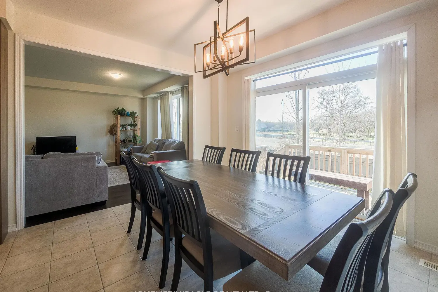 Additional image 4 of 48 Esther Crescent