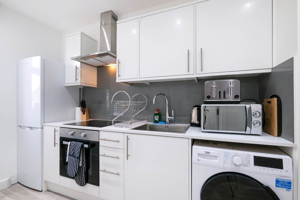 Additional image 9 of 1 bed flat to rentCorporation Street, Corby NN17