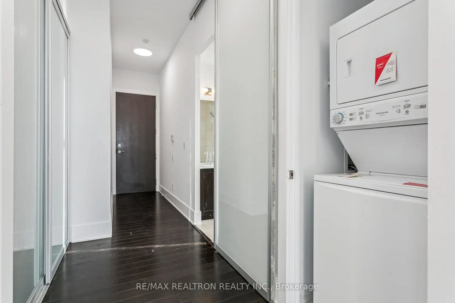 Additional image 3 of 103 The Queensway 2805