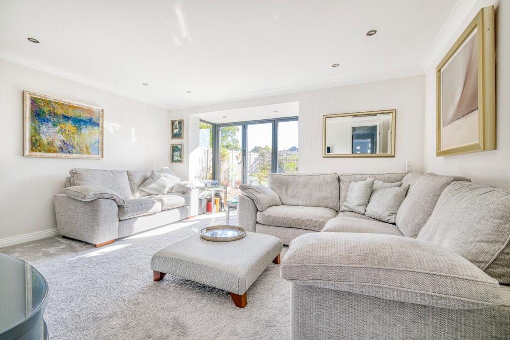 Additional image 7 of Quiet, tucked away location