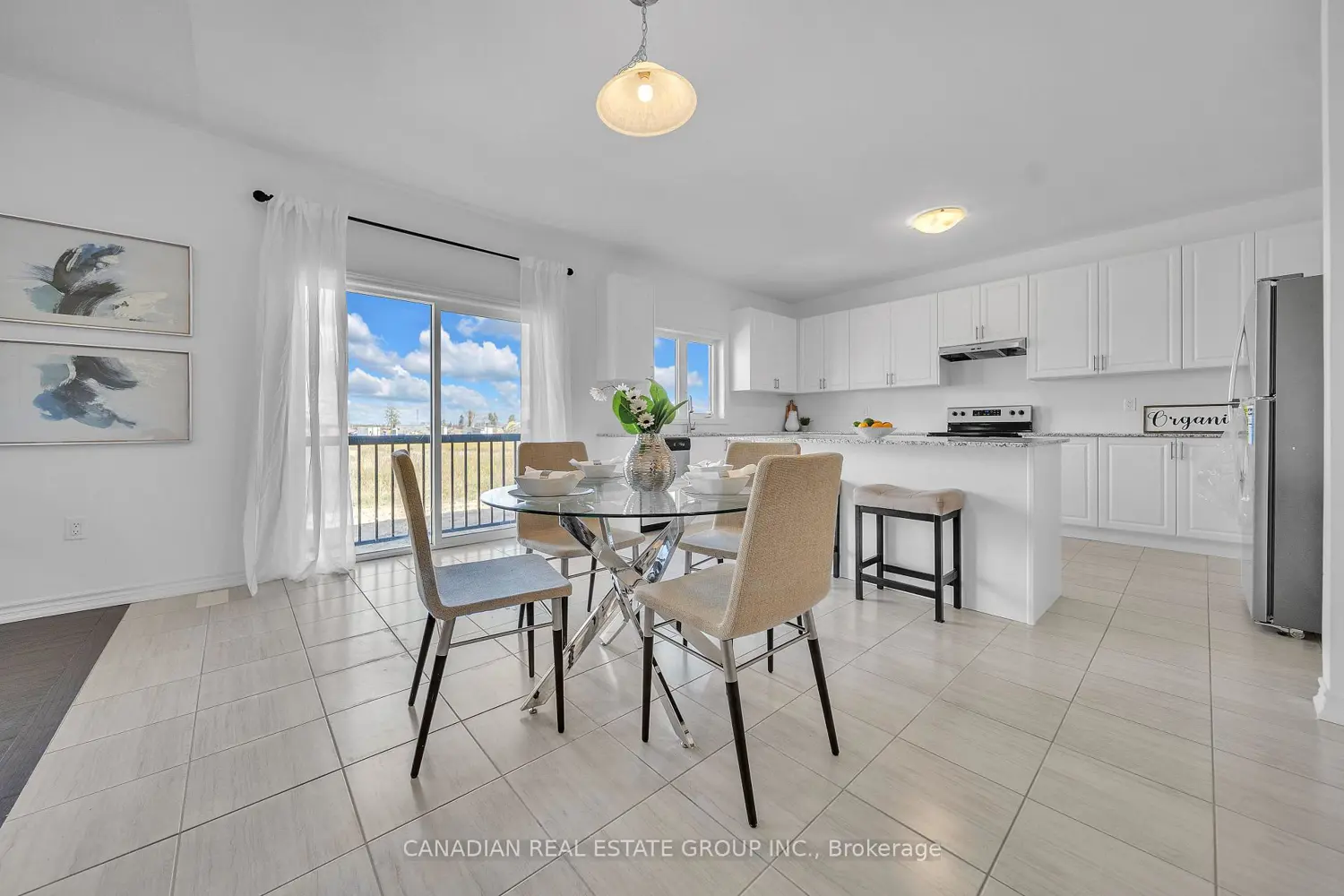 Additional image 5 of 436 Vandusen Avenue